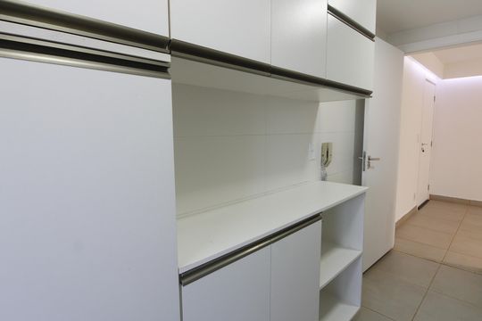 Cozinha de apartamento para alugar com 2 quartos, 101m² em Braga, Cabo Frio