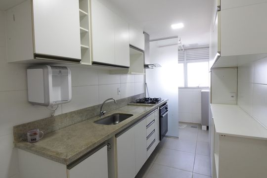 Cozinha de apartamento para alugar com 2 quartos, 101m² em Braga, Cabo Frio
