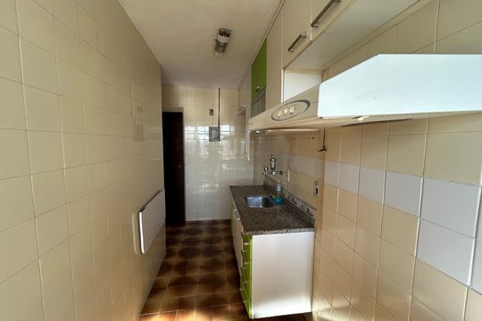 Cozinha de apartamento para alugar com 2 quartos, 50m² em Méier, Rio de Janeiro