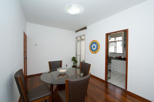 Sala de apartamento à venda com 3 quartos, 70m² em Buritis, Belo Horizonte