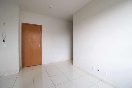 Sala de apartamento para alugar com 2 quartos, 45m² em Laranjeiras, Uberlândia