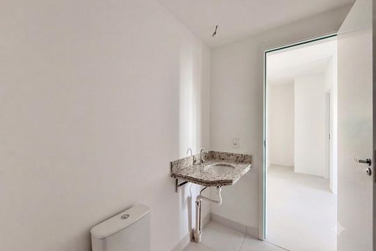 Banheiro de apartamento à venda com 2 quartos, 41m² em Brooklin, São Paulo
