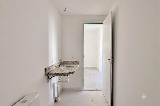 Banheiro de apartamento à venda com 2 quartos, 39m² em Brooklin, São Paulo