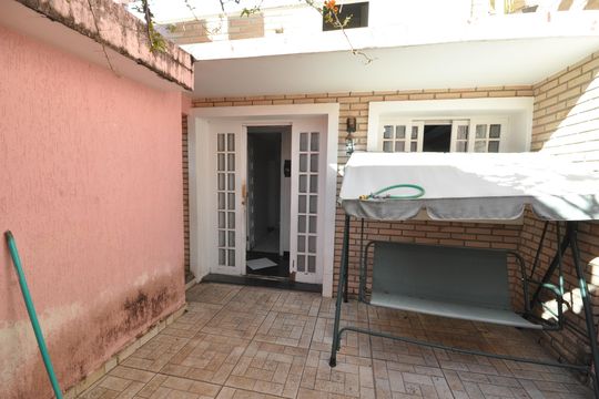 Quintal de casa à venda com 7 quartos, 360m² em Vila Irmaos Arnoni, São Paulo