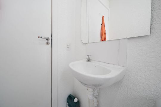 Banheiro de apartamento à venda com 2 quartos, 42m² em Jardim Belem, São Paulo