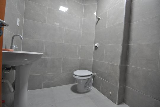 Banheiro de apartamento à venda com 3 quartos, 95m² em Guapira, São Paulo