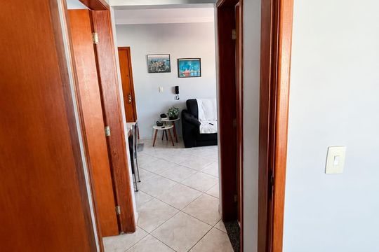 Corredor de apartamento para alugar com 2 quartos, 60m² em Setor Sul Jamil Miguel 1A Etapa, Anápolis