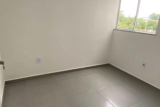 Quarto 2 de apartamento para alugar com 2 quartos, 46m² em Laranjal, São Gonçalo