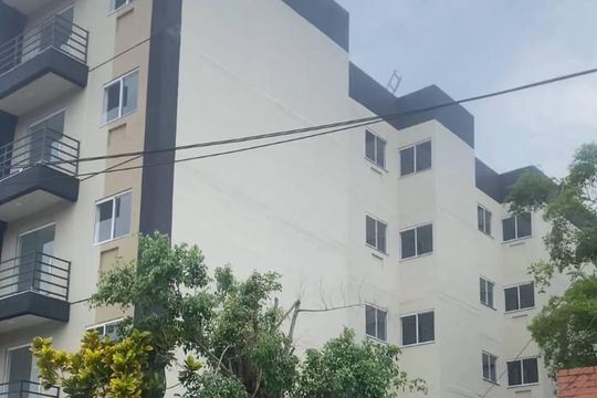 Fachada de apartamento para alugar com 2 quartos, 46m² em Laranjal, São Gonçalo