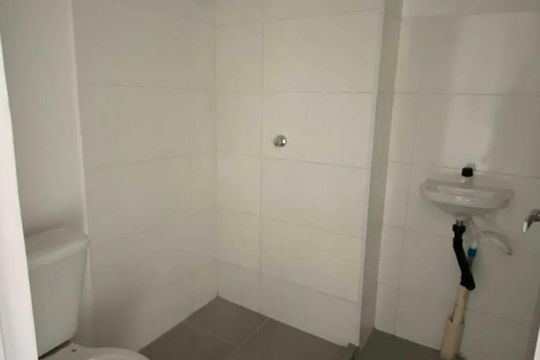 Banheiro de apartamento para alugar com 2 quartos, 46m² em Laranjal, São Gonçalo