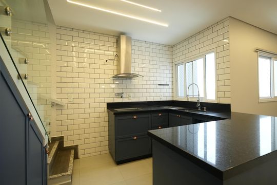 Cozinha de apartamento para alugar com 3 quartos, 140m² em Paraíso, Santo André