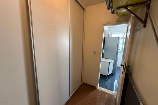 Quarto de Serviço de apartamento para alugar com 3 quartos, 149m² em Itararé, São Vicente