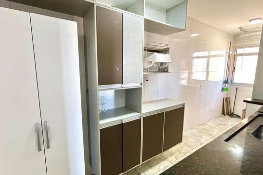 Cozinha de apartamento para alugar com 2 quartos, 61m² em Jardim Sao Judas Tadeu, Guarulhos