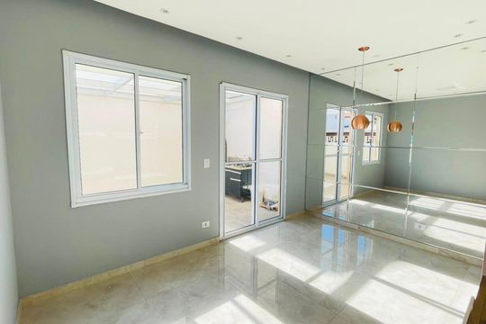 Casa de Condomínio para alugar com 2 quartos, 60m² em Tijuco Preto, Cotia