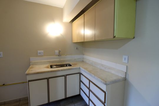 Cozinha de apartamento para alugar com 2 quartos, 53m² em Butantã, São Paulo
