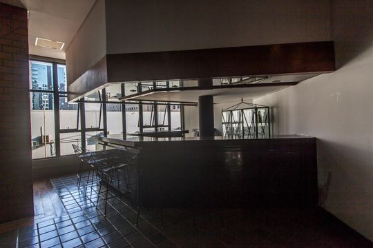 Hall de entrada de apartamento para alugar com 1 quarto, 55m² em Alphaville, Barueri