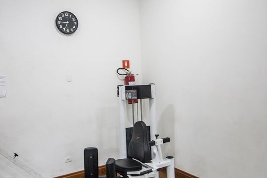 Academia de apartamento para alugar com 1 quarto, 55m² em Alphaville, Barueri