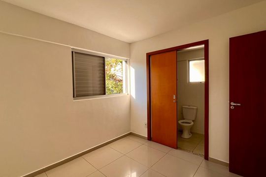 Apartamento à venda com 2 quartos, 84m² em Sagrada Família, Belo Horizonte
