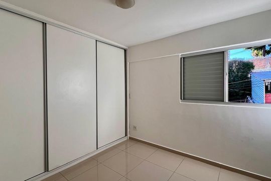 Apartamento à venda com 2 quartos, 84m² em Sagrada Família, Belo Horizonte