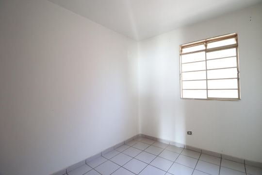 Quarto 2 de apartamento para alugar com 3 quartos, 85m² em Martins, Uberlândia