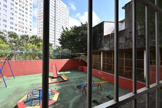 Vista do Quarto 2 de apartamento para alugar com 2 quartos, 54m² em Jardim das Palmas, São Paulo