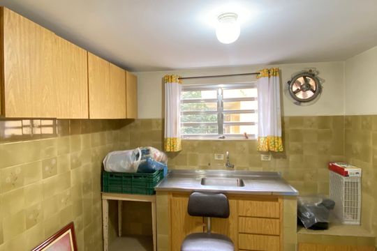 Cozinha 2 de casa à venda com 2 quartos, 573m² em Centro, Osasco