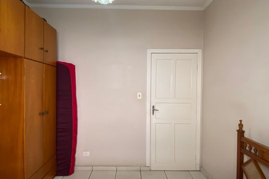 Quarto 2 de casa à venda com 2 quartos, 573m² em Centro, Osasco
