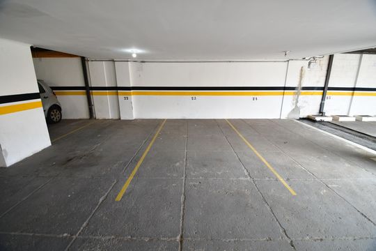 Garagem de apartamento para alugar com 1 quarto, 50m² em Botafogo, Campinas