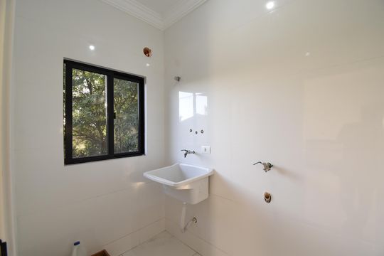 Área de Serviço de casa de condomínio para alugar com 3 quartos, 155m² em Vista Alegre, Curitiba