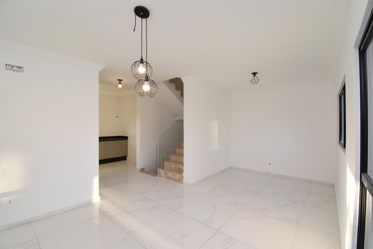 Casa de Condomínio para alugar com 3 quartos, 155m² em Vista Alegre, Curitiba