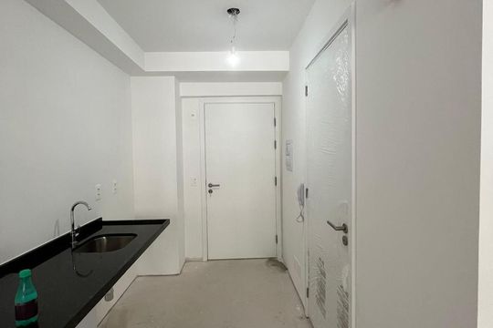 Cozinha de apartamento à venda com 1 quarto, 25m² em Vila Mariana, São Paulo