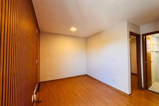 Sala de apartamento à venda com 2 quartos, 40m² em Chácara Estela, Barueri
