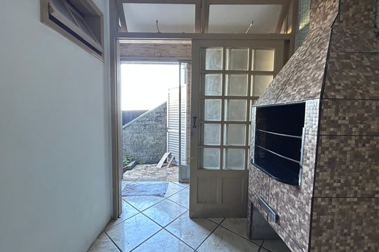 Churrasqueira de casa para alugar com 3 quartos, 84m² em Saco dos Limões, Florianópolis