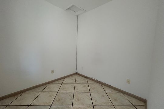 Quarto 2 de casa para alugar com 3 quartos, 84m² em Saco dos Limões, Florianópolis