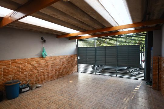 Garagem de casa para alugar com 3 quartos, 140m² em Jaguaribe, Osasco