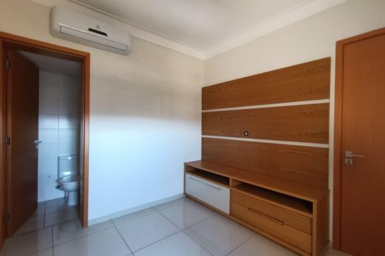 Quarto de apartamento para alugar com 4 quartos, 108m² em Subsetor Sul - 7 (S-7), Ribeirão Preto