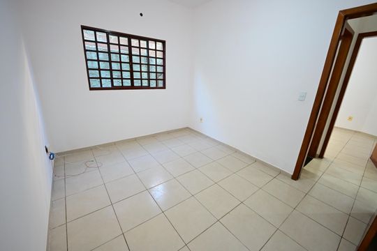 Casa à venda com 3 quartos, 150m² em Jardim Eli Forte, Goiânia