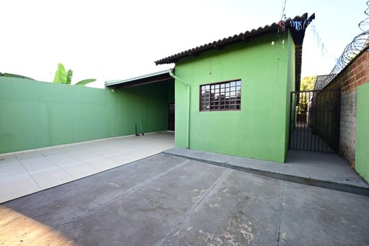 Casa à venda com 3 quartos, 150m² em Jardim Eli Forte, Goiânia