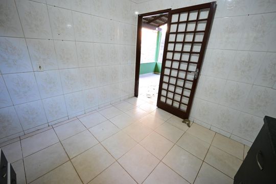 Casa à venda com 3 quartos, 150m² em Jardim Eli Forte, Goiânia