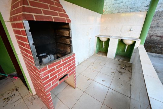 Casa à venda com 3 quartos, 150m² em Jardim Eli Forte, Goiânia
