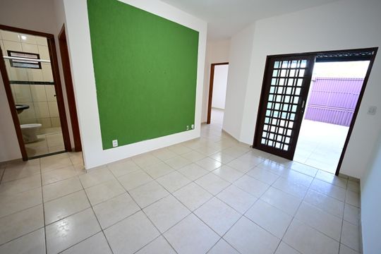 Casa à venda com 3 quartos, 150m² em Jardim Eli Forte, Goiânia