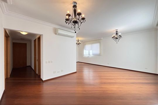  Sala de apartamento para alugar com 3 quartos, 180m² em Indianópolis, São Paulo