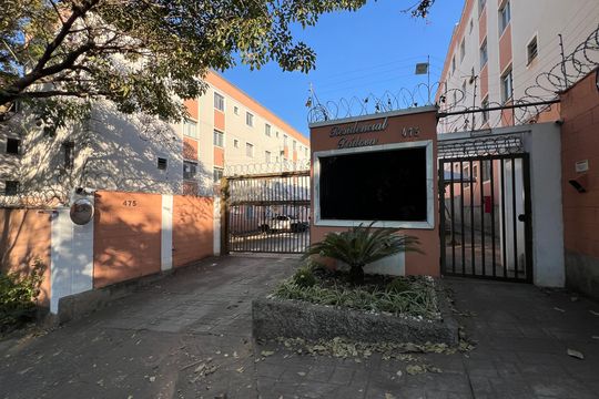 Fachada do Prédio de apartamento para alugar com 2 quartos, 50m² em Cabral, Contagem
