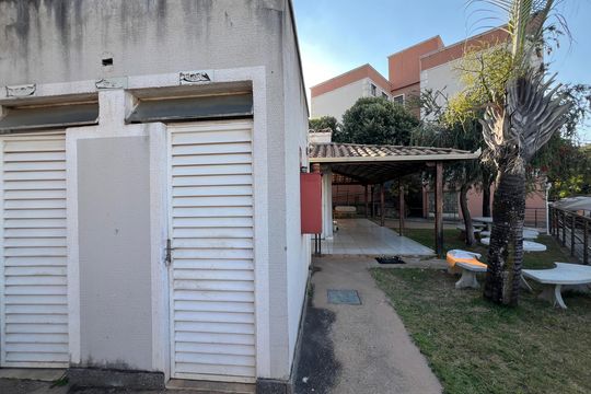 Área comum de apartamento para alugar com 2 quartos, 50m² em Cabral, Contagem
