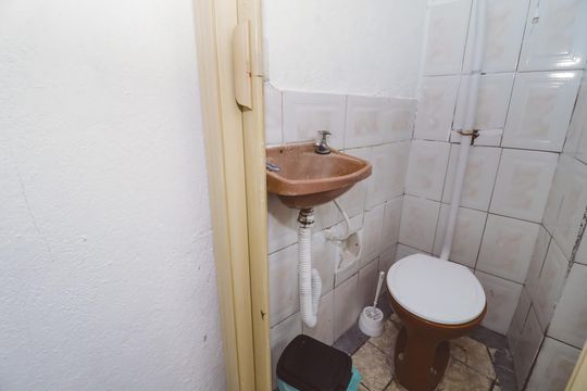Banheiro de casa à venda com 1 quarto, 250m² em Sítio do Morro, São Paulo