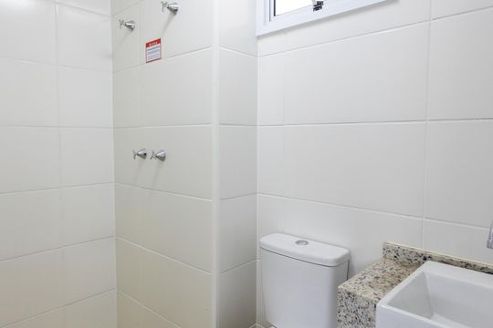Banheiro social de apartamento para alugar com 3 quartos, 74m² em Loteamento Residencial Vila Bella Dom Pedro, Campinas