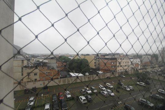Quarto 2 - Vista de apartamento para alugar com 2 quartos, 55m² em Anil, Rio de Janeiro