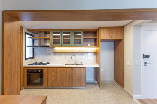 Cozinha de apartamento à venda com 2 quartos, 75m² em Vila Olímpia, São Paulo