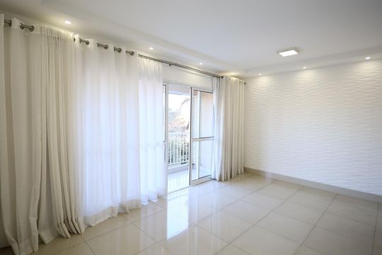 Sala de apartamento à venda com 3 quartos, 87m² em Vila Campesina, Osasco