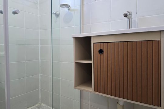 Banheiro Social de apartamento para alugar com 2 quartos, 48m² em Vila Galvão, Guarulhos